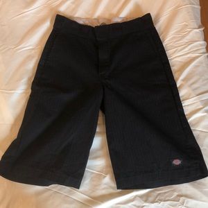 Dickies Shorts. Loose Fit 30